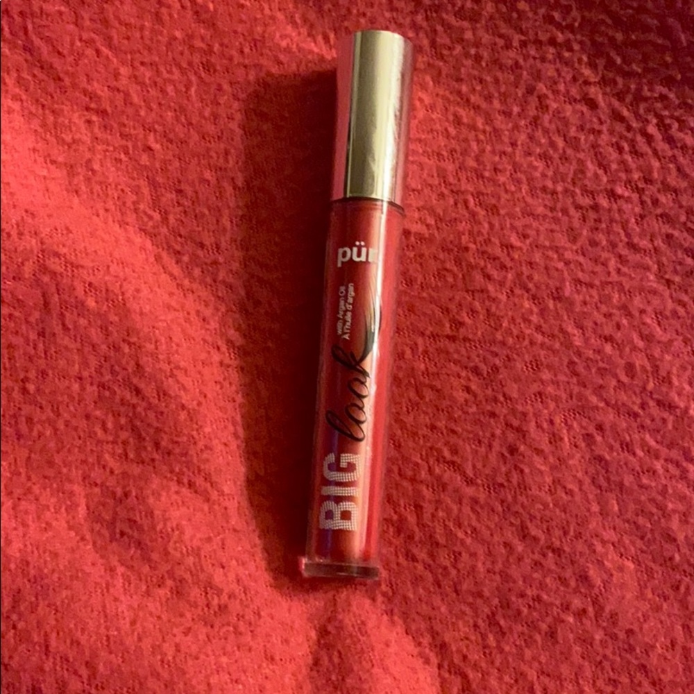 Mascara